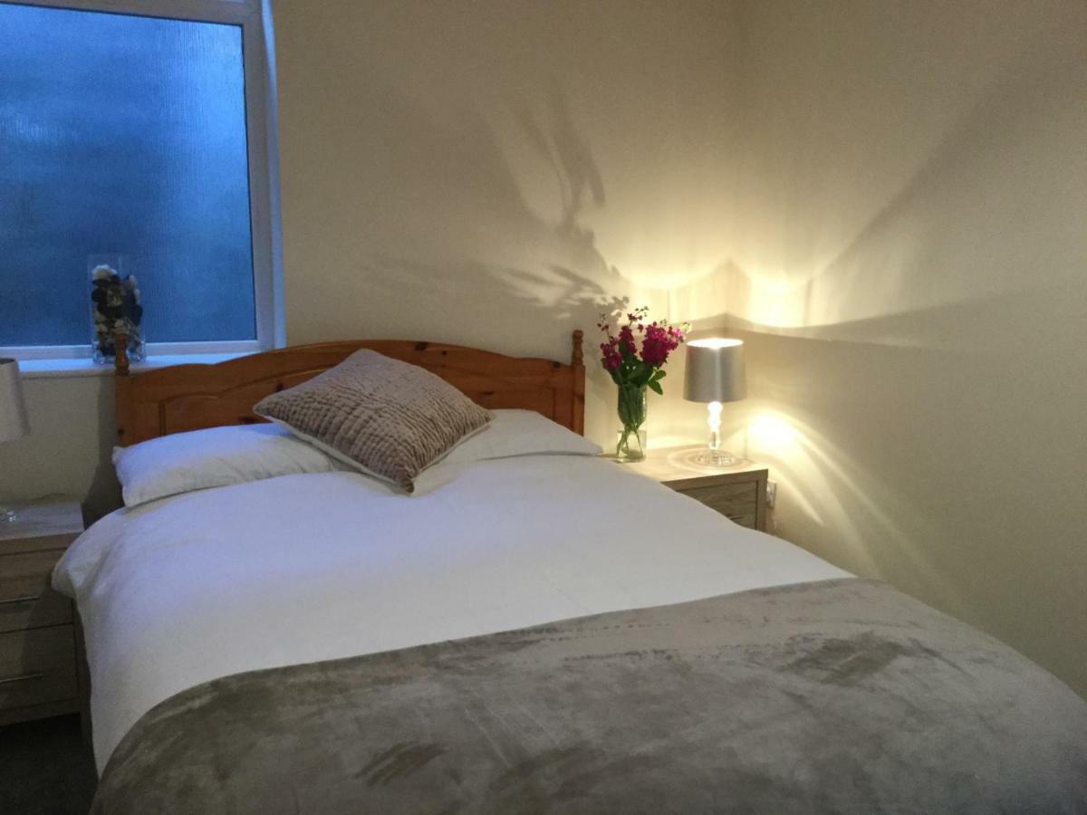 Rose Alley Apartment เวสต์พอร์ต ภายนอก รูปภาพ