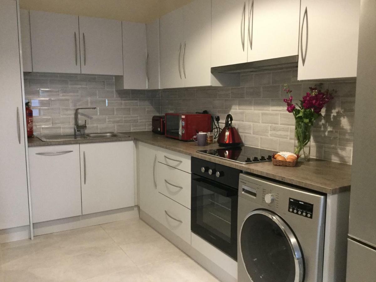Rose Alley Apartment เวสต์พอร์ต ภายนอก รูปภาพ
